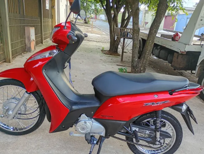 Vendo honda biz 110