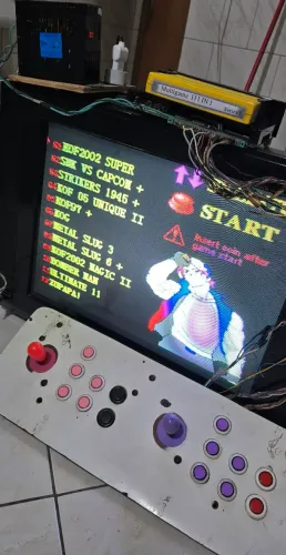Neo geo mvs completo c/cartucho de 111 jogos