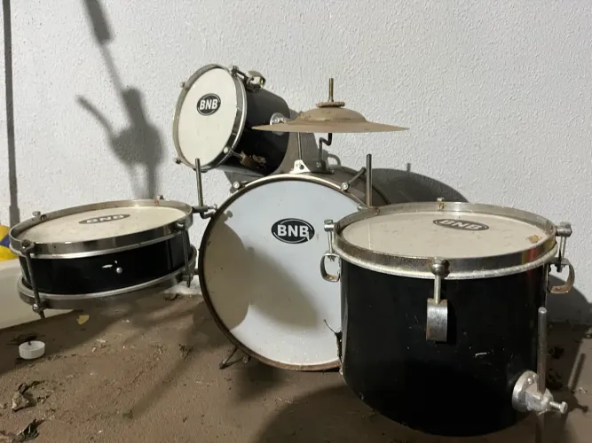 Bateria infantil