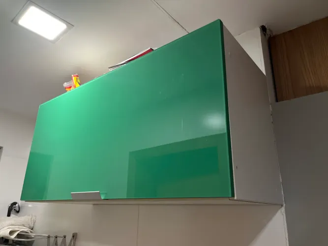 Armário MDF + Vidro A 0,42 x L 0,90 x P 0,35