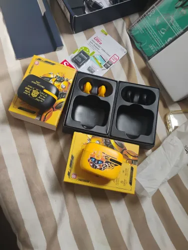 FONE DE OUVIDO BUMBLE BEE TRANSFORMERS
