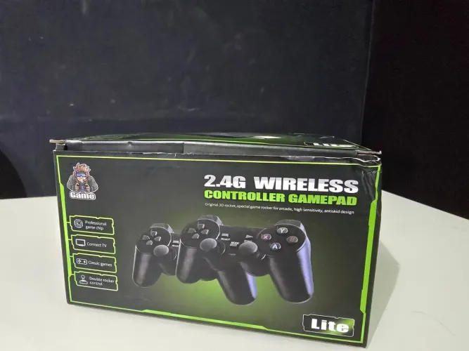  GAME STICK LITE - CONSOLE RETRÔ HDMI COM 2 CONTROLES SEM FIO 