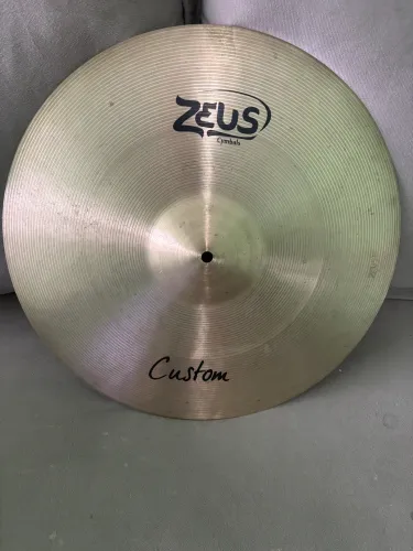 Prato Chash Zeus Custom 18 Polegadas