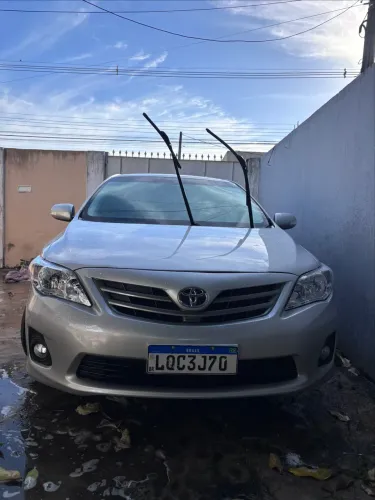 Toyota Corolla GLI 1.8 Flex 16V Mec. 2012