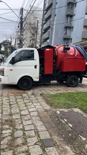 Caminhão limpa fossa (r.s)