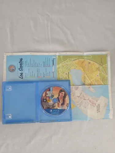 Jogo Gta 5 com mapa de PS4