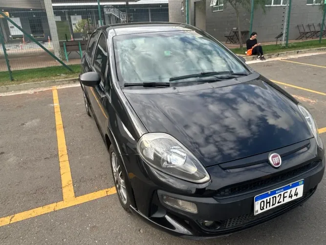 Fiat Punto Blackmotion 1.8 Flex 16V 5P. 2014