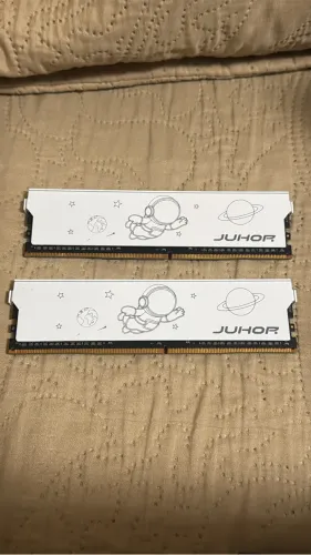 Duas Memórias RAM DDR4 8GB 2667mhz para Desktop