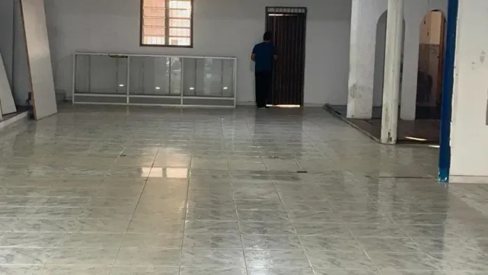LOJÃO IGUABA GRANDE +- 200M² NA RODOVIA PRÓXIMO RUA PRINCIPAL
