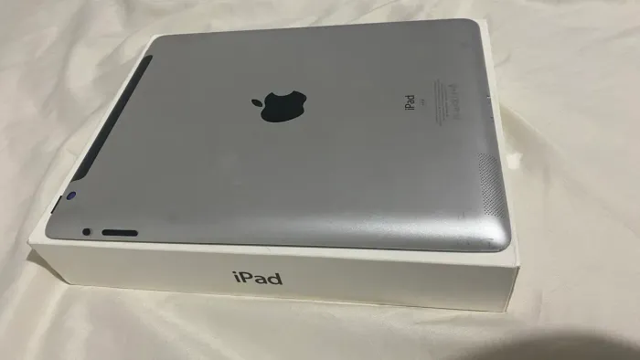 iPad (3ª geração), modelo A1430 ? Wi-Fi + Cellular