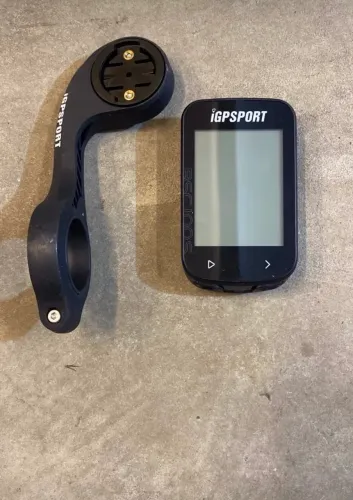 IGPSPORT (GPS Bike Computer) Modelo BSC100S Junto com suporte