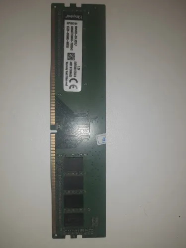memória RAM 4GB Kingston KVR24N17S8/4