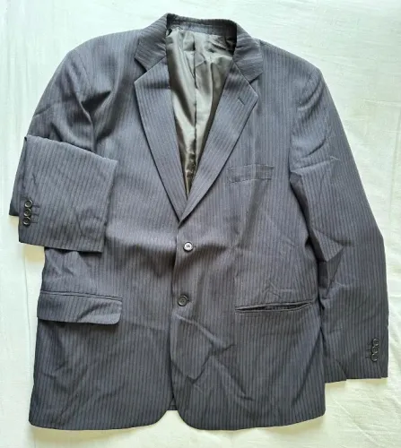 TERNO COMPLETO (BLAZER + CALÇA) - DARTIGNY - CHUMBO RISCA DE GIZ - TAM 52