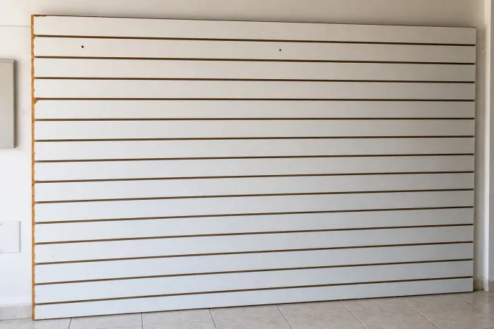 Painel caneletado para lojas