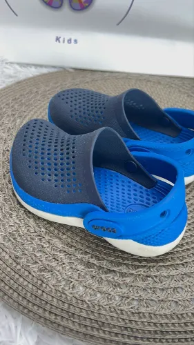 Crocs Infantil Original Azul Tam. 22/23 (C7) - Conservado