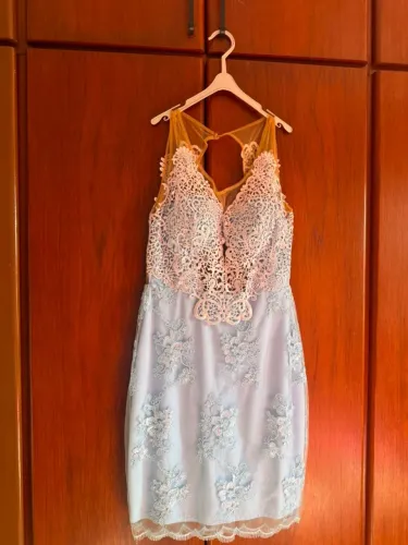 Vestido renda azul