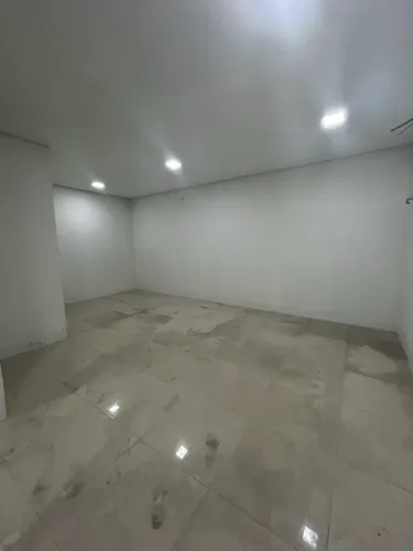 Alugo ponto comercial