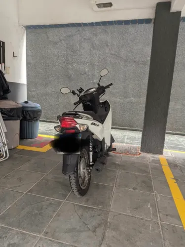 Honda Biz 2024 | Apenas 6.000 km | Excelente Estado