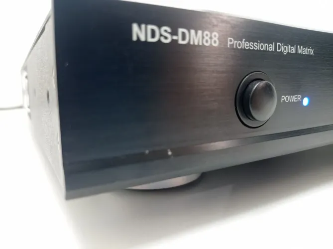 Matriz Absolute Acoustics NDS-DM88 no estado
