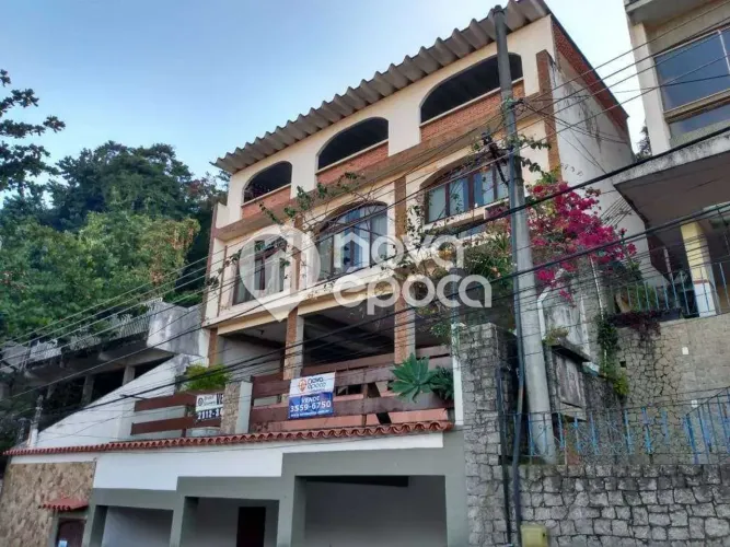 Grajaú | Casa 5 quartos, sendo 2 suites