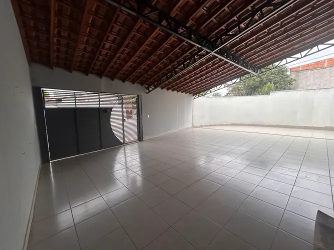 OPORTUNIDADE CASA Á VENDA NO PQ IDEAL EM SUMARÉ