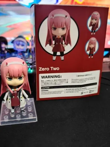 figure nendoroid da zero two
