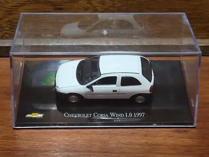 Chevrolet Corsa Wind 1.0 1997 - Coleção Chevrolet Collection - Carrinho Miniatura 1/43