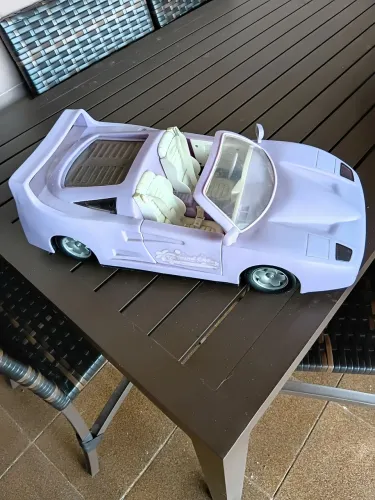 Miniatura tipo carro da barbie