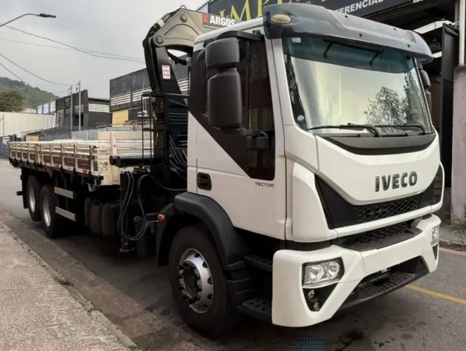 Transferência de dívida ,Iveco tector 240e28 6x2 muck
