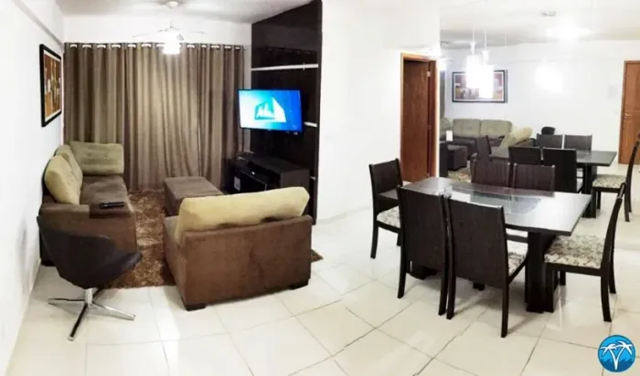 Apartamento 3 quartos sendo 2 suítes, próx corredor Vera Arruda, 300m praia da Jatiuca