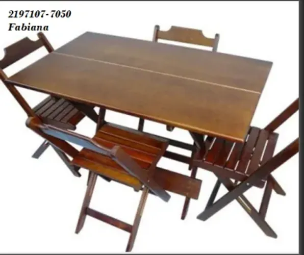 Mesa 1.20x70 com 4 cadeiras 