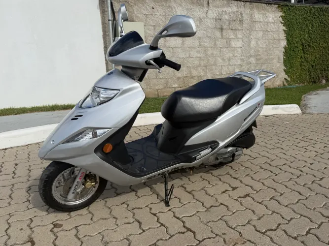 Burgman 2012 