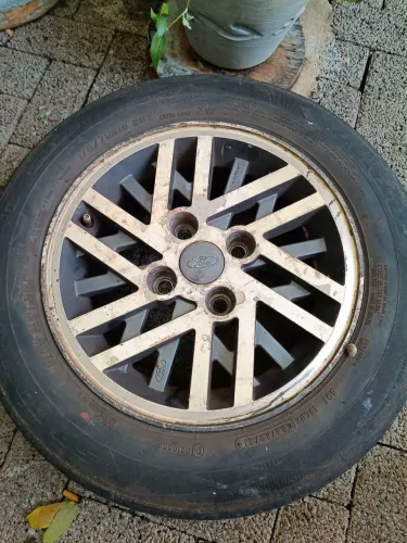 Roda Escort xr3
