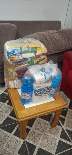 Cesta Básica + Kit Limpeza ( Faço entrega )