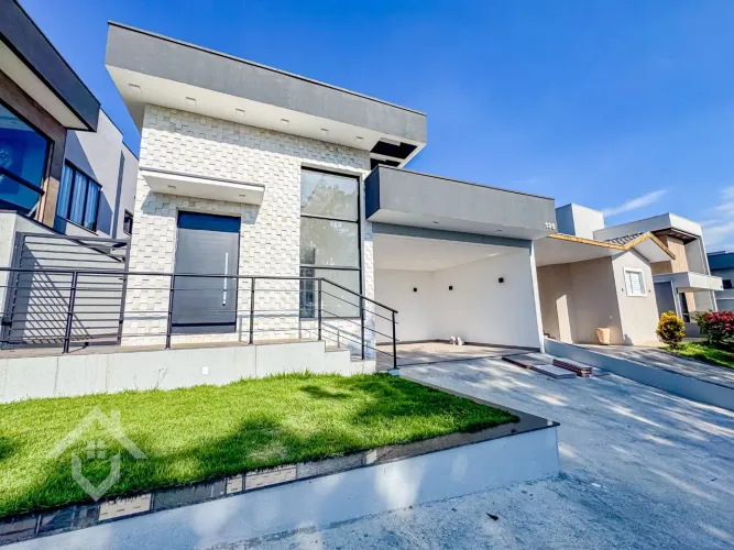 Linda casa térrea à venda no Condomínio Reserva do Vale em Caçapava-SP
