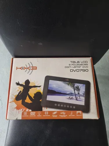 Tela LCD com leitor de DVD nova