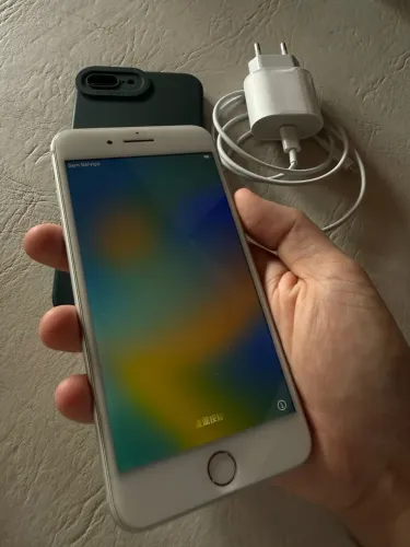 iPhone 8 Plus em perfeito estado