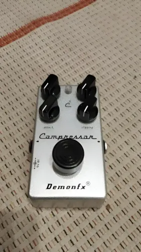 Pedal Compressor Demonfx (clone Do Keeley Compressor C4)