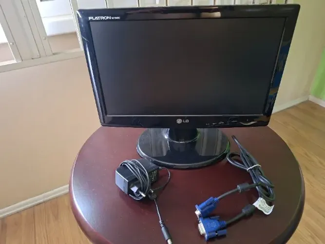 Monitor LG 15,6 polegadas