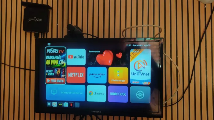 TV Samsung 20 , Box TV