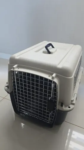 Caixa de transporte para pets - Tamanho M