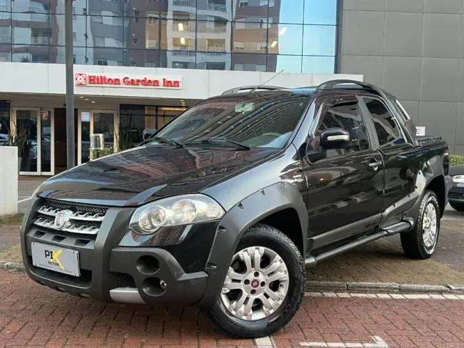 Fiat Strada Adv. Ext. 1.8 Locker Dual.flex CE 2012