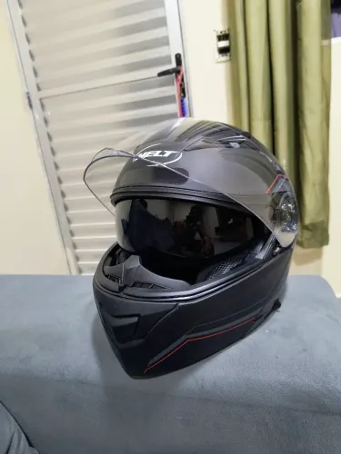 Capacete Helt Preto Fosco - Tam. 58 - 3 meses de uso