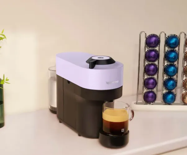 Cafeteira Nespresso lilás