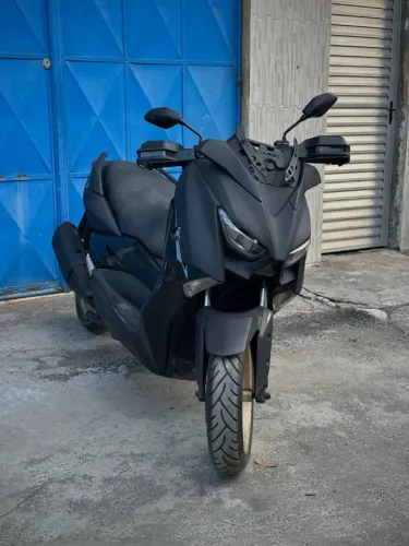 XMAX - 2021
