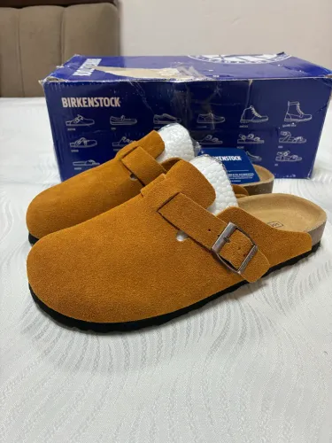 Sandália Birken boston clog nova com caixa tamanho 35