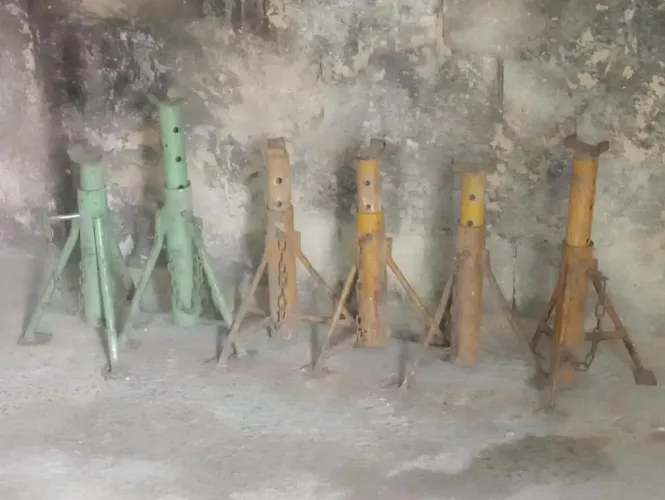 6 cavaletes