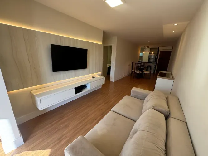 Apartamento de 2 quartos mobiliado em Itapoã