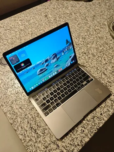 MacBook Pro M1