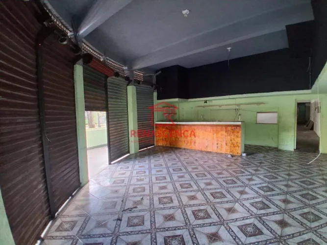 Loja Comercial em Colégio.